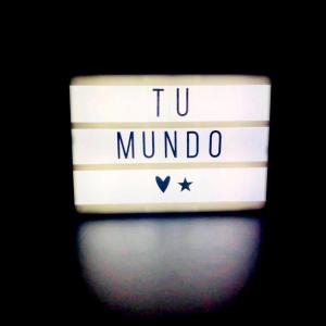 Cartel Luminoso con Letras