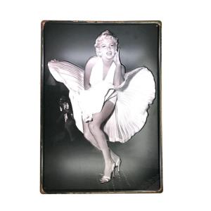 Chapa Retro con Relieve Vip Lounge
