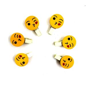 MINI PALILLOS CON EMOJI  X 6 UN-BESO
