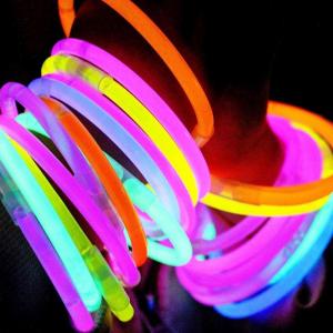 PULSERA QUIMICA LUMINOSA X 100 UN